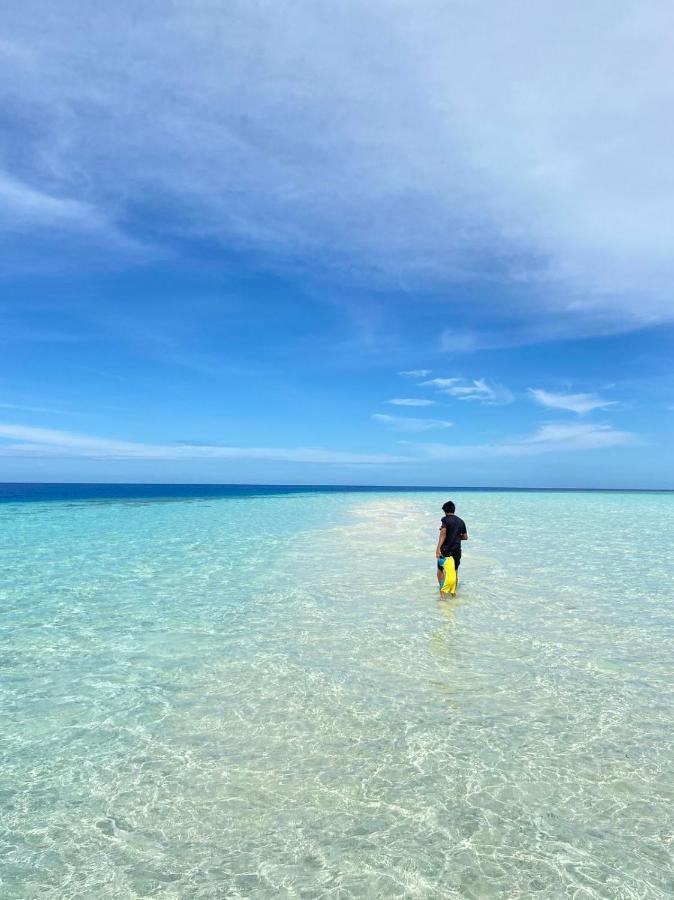 Finolhu Beach Guest House Felidhoo Bagian luar foto