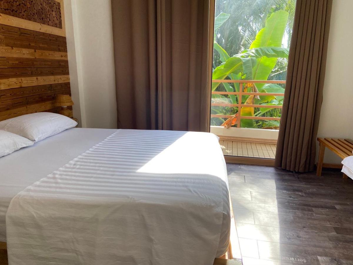 Finolhu Beach Guest House Felidhoo Bagian luar foto
