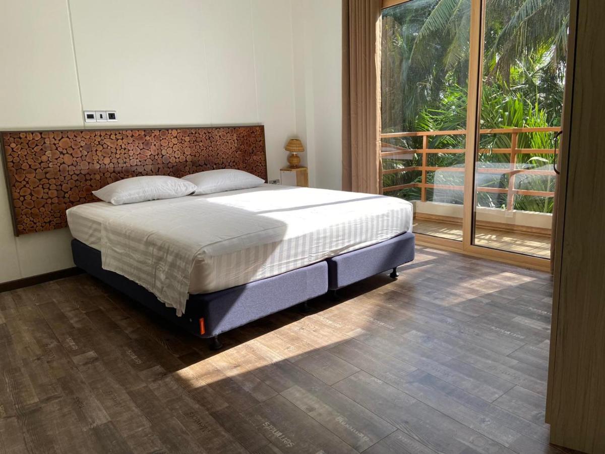 Finolhu Beach Guest House Felidhoo Bagian luar foto