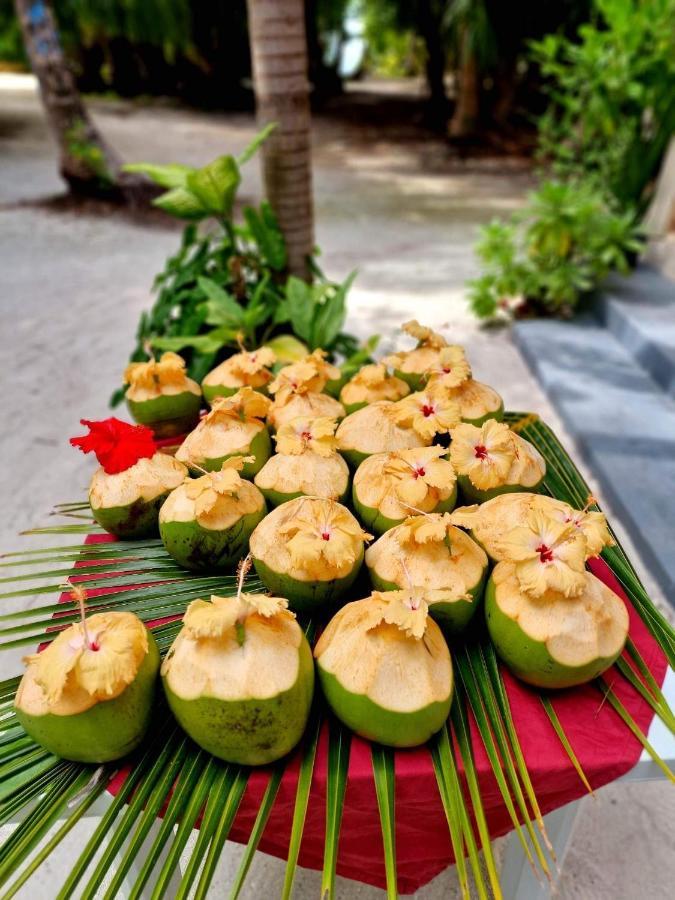 Finolhu Beach Guest House Felidhoo Bagian luar foto