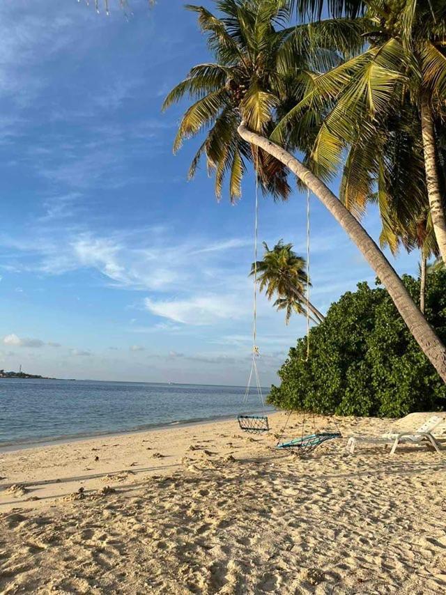Finolhu Beach Guest House Felidhoo Bagian luar foto